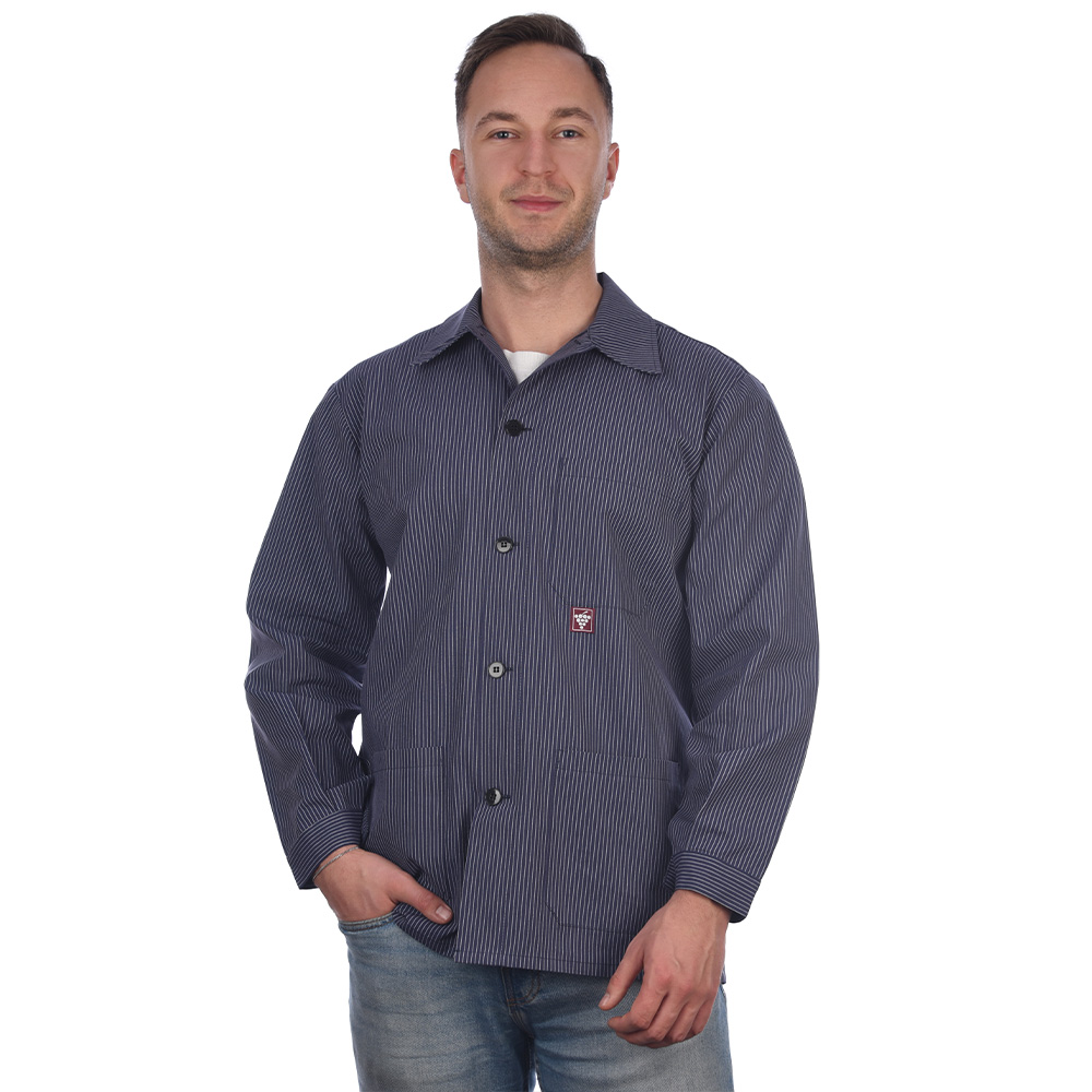 Mann mit Original Winzerkittel "Küfer"